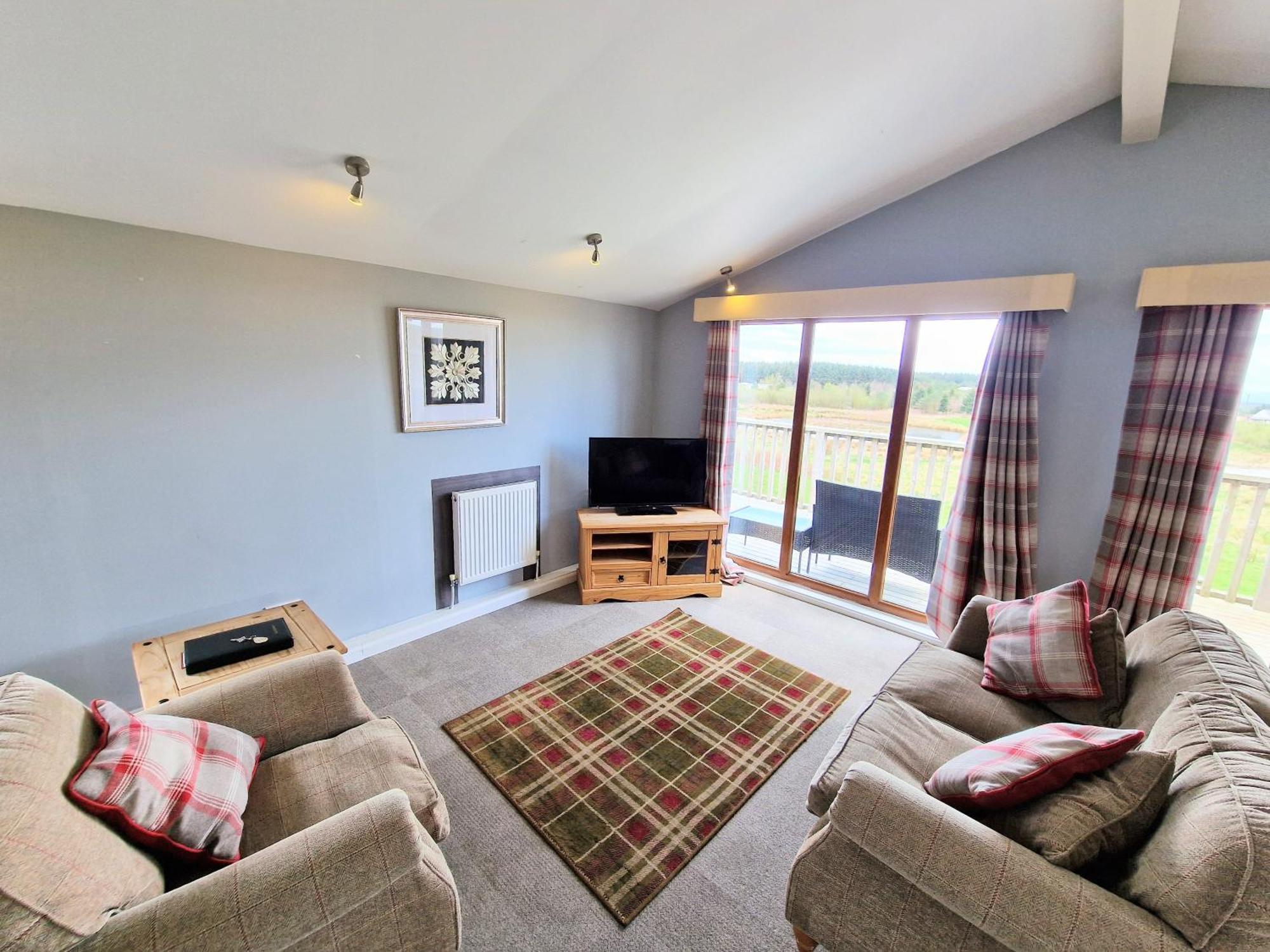 Ochil 10 With Private Hot Tub - Fife - Loch Leven - Lomond Hills Villa Kelty Dış mekan fotoğraf